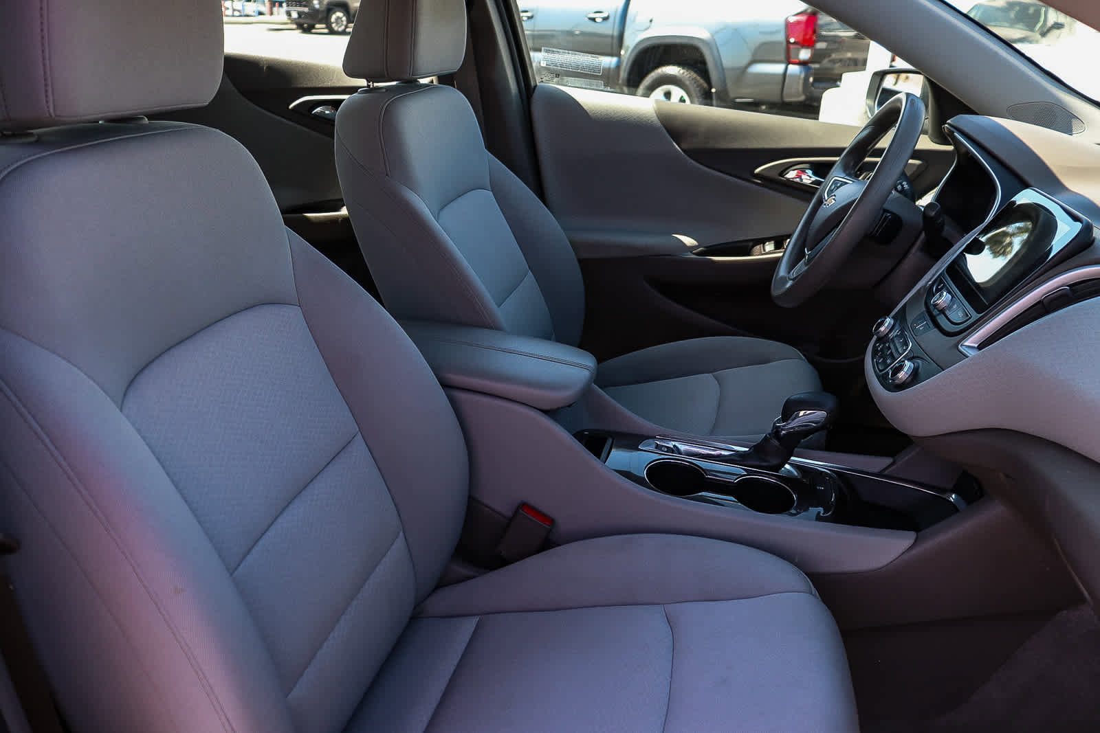 Used 2023 Chevrolet Malibu LT image 22