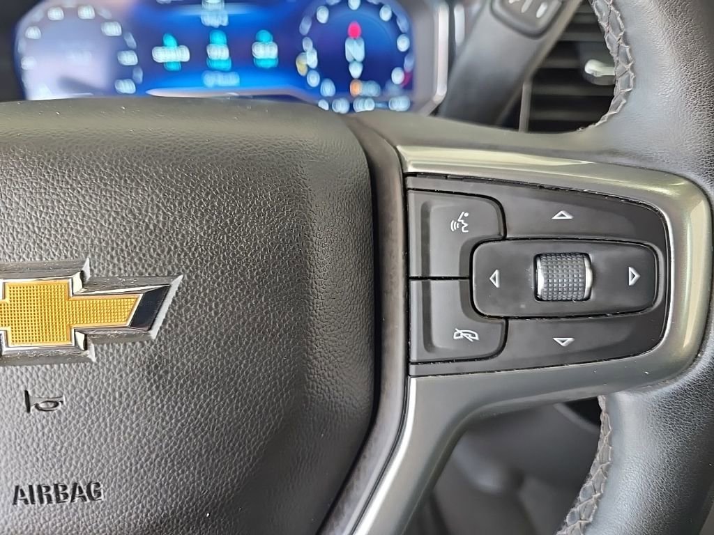 Used 2023 Chevrolet Silverado 1500 LT image 18