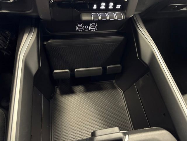 New 2026 RAM 1500 Express AWD/4WD image 37