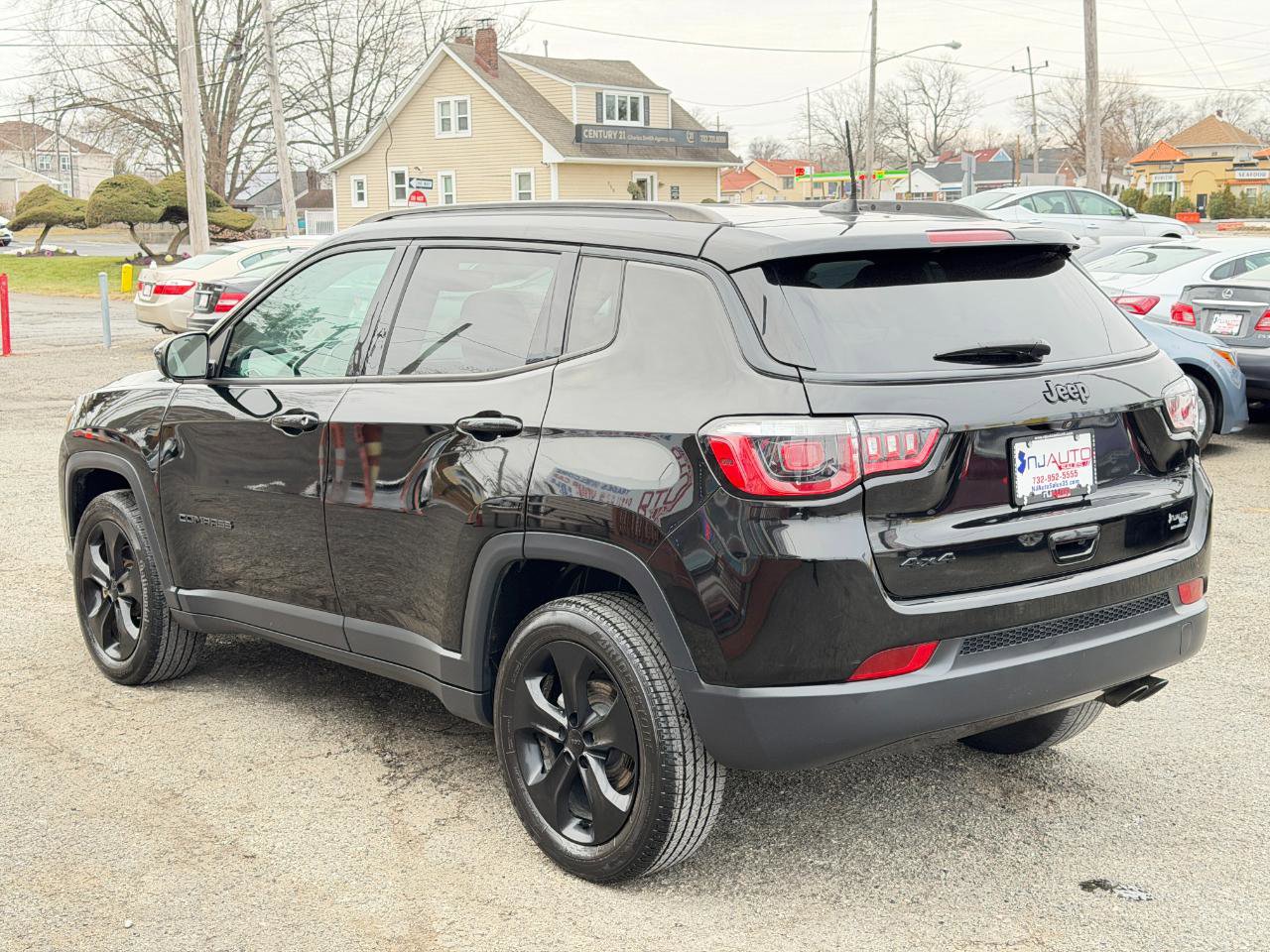 Used 2019 Jeep Compass Latitude image 6
