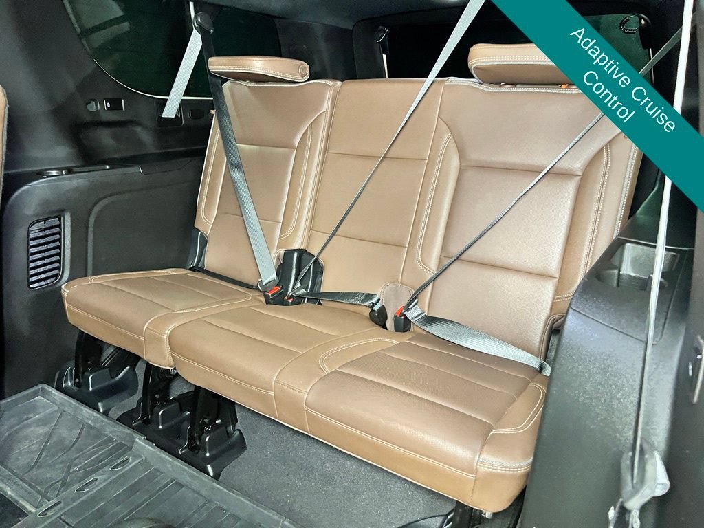 Used 2024 Chevrolet Suburban High Country AWD/4WD image 22