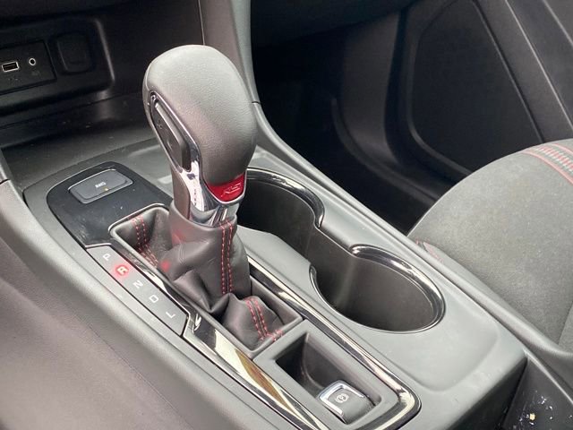 Certified 2022 Chevrolet Equinox RS w/ LPO, Floor Liner Package image 11