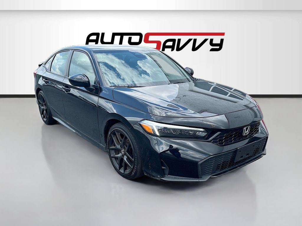 Used 2025 Honda Civic Sport Touring image 1