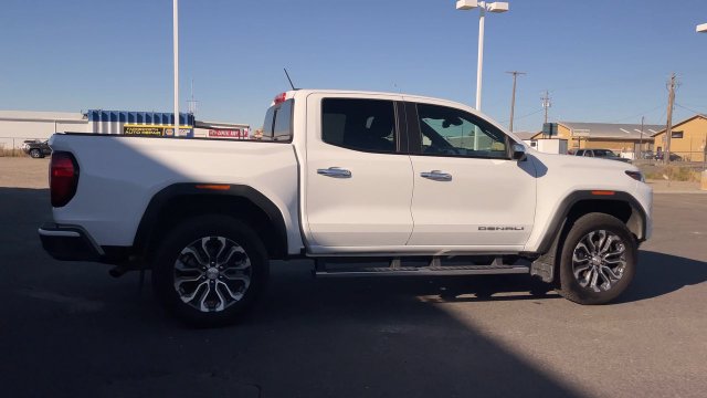 Used 2026 GMC Canyon Denali AWD/4WD image 2