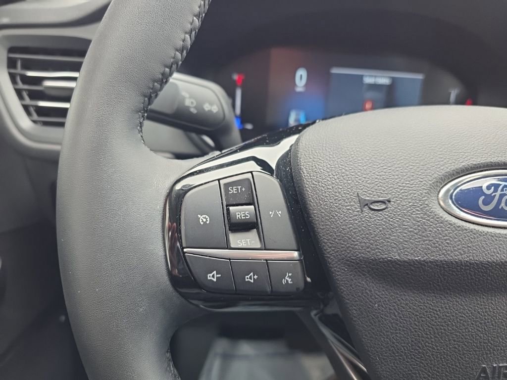 Used 2023 Ford Escape Active image 21