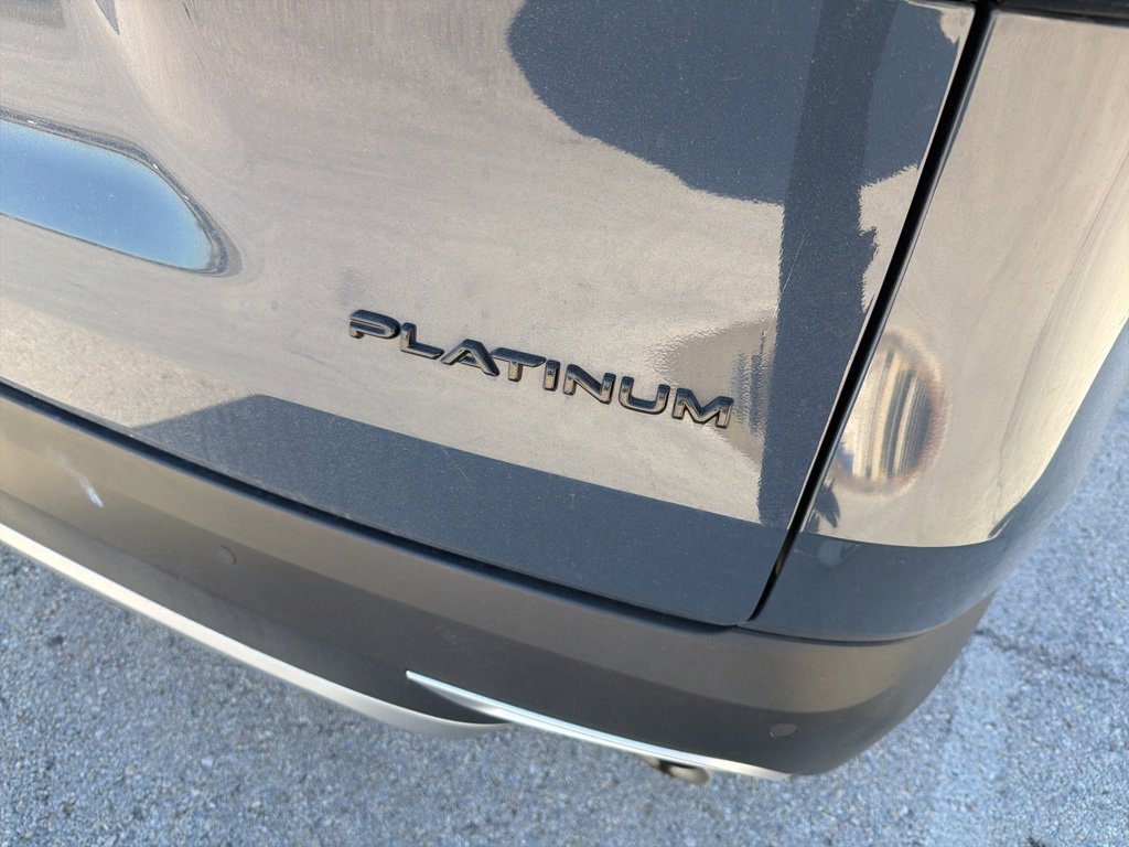 Used 2025 Toyota Grand Highlander MAX Platinum image 23