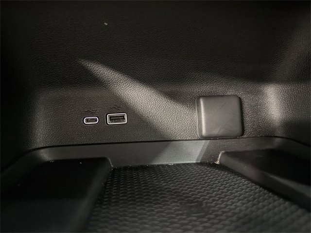 Certified 2025 Chevrolet Traverse LT image 31