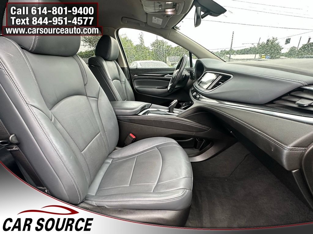 Used 2019 Buick Enclave Essence AWD/4WD image 29