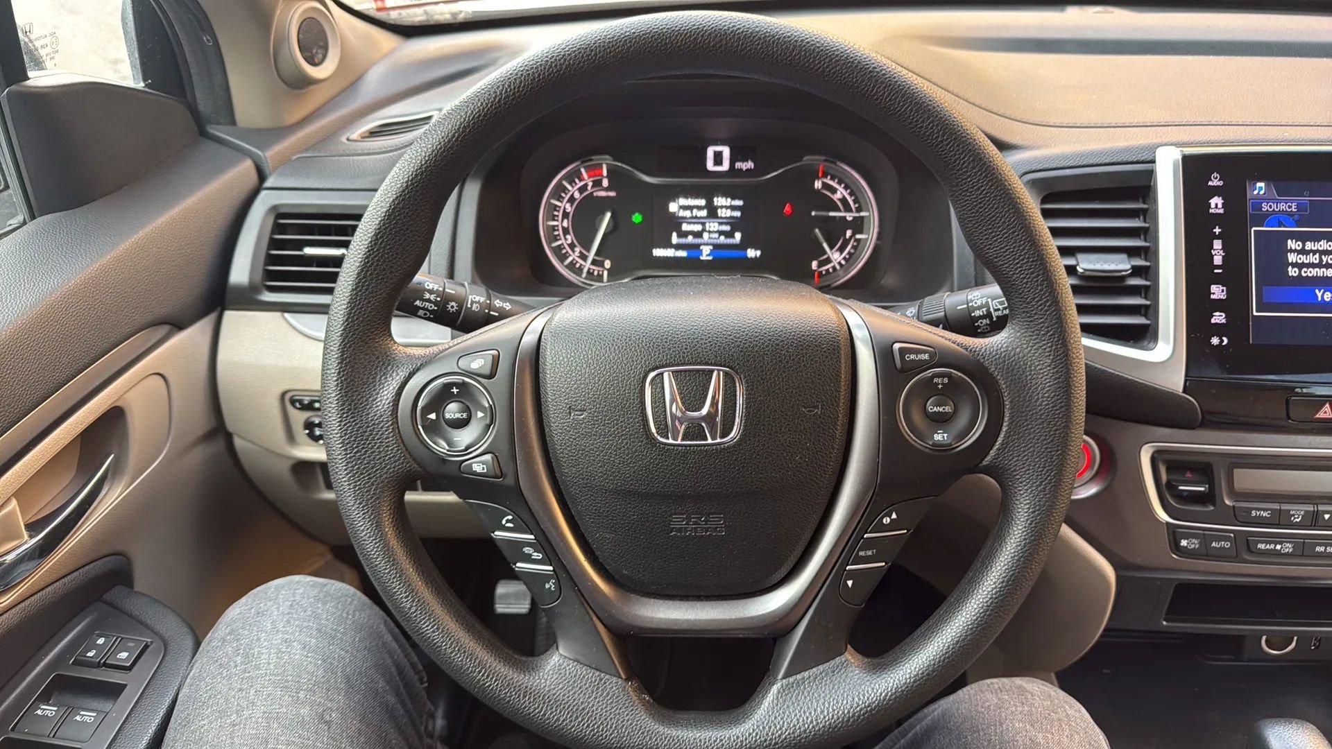 Used 2017 Honda Pilot EX image 10