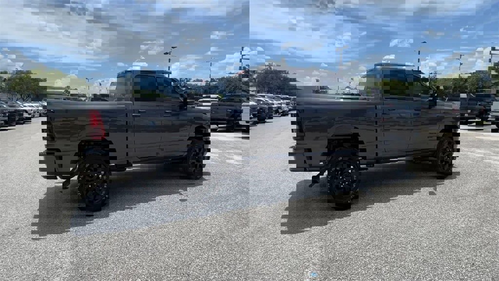 New 2025 RAM 2500 Big Horn image 8