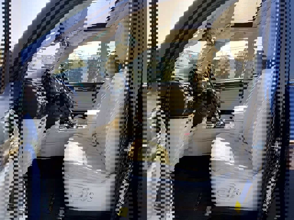 Certified 2020 Lexus GX 460 Premium w/ Premium Package image 26