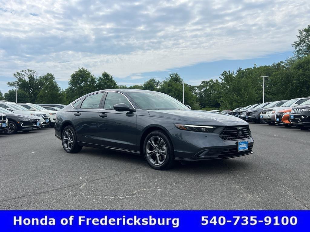 Certified 2025 Honda Accord EX-L image 2