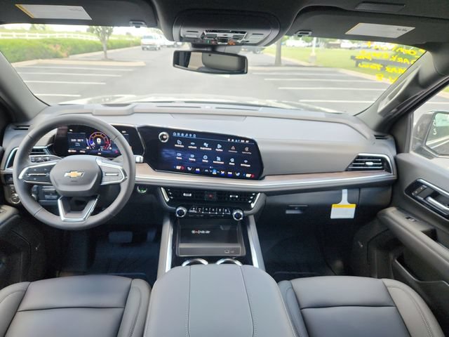 New 2026 Chevrolet Suburban LT w/ Comfort Package AWD/4WD image 13