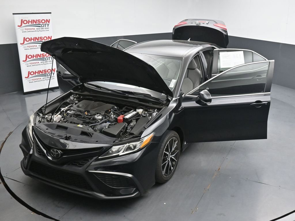 Used 2024 Toyota Camry SE FWD image 26