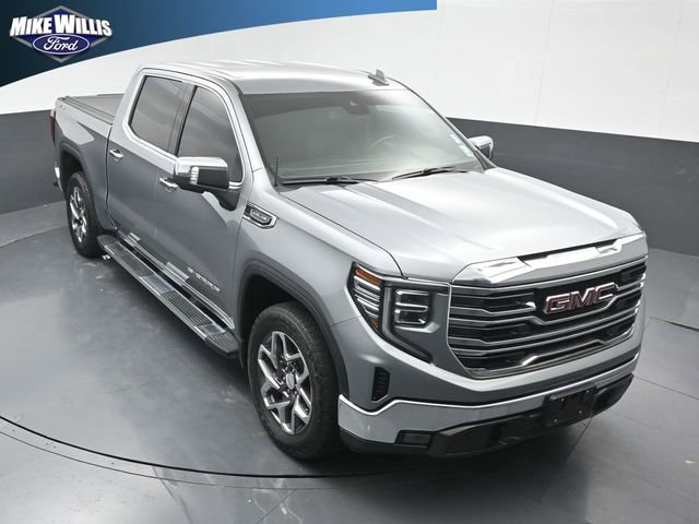 Used 2023 GMC Sierra 1500 SLT w/ SLT Premium Package image 9