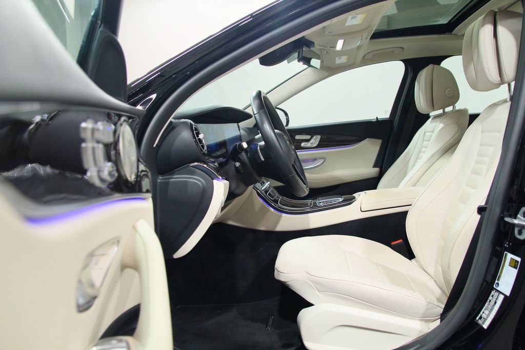 Certified 2021 Mercedes-Benz E 350 4MATIC Sedan image 5