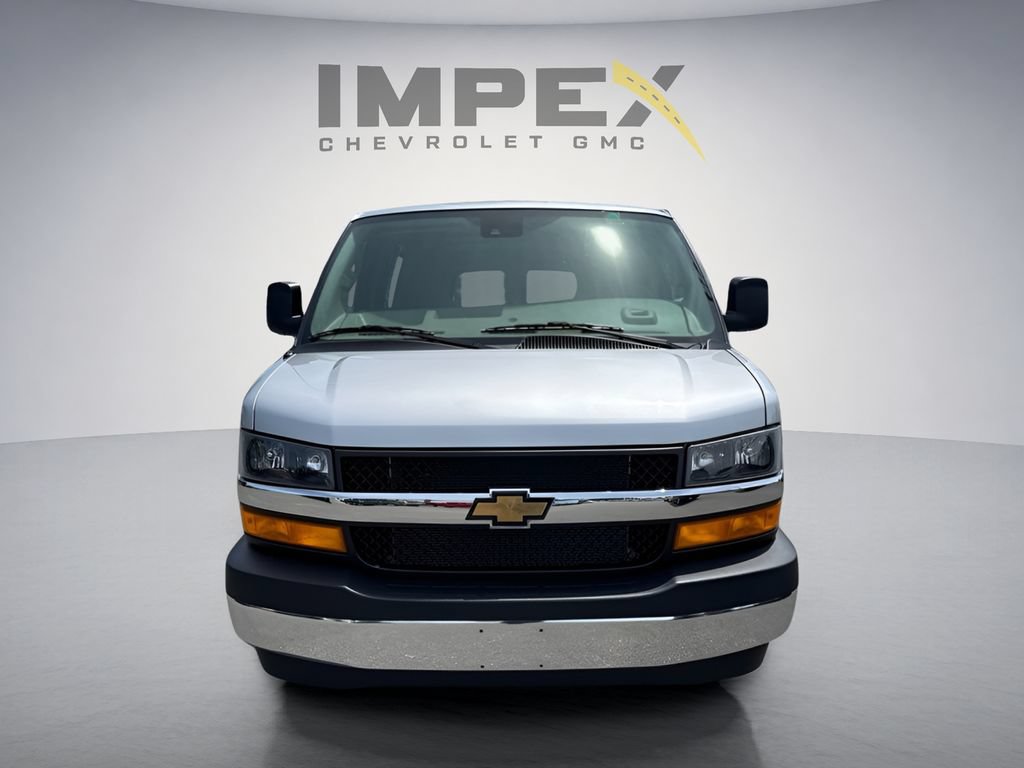 New 2026 Chevrolet Express 2500 w/ Driver Convenience Package RWD image 8