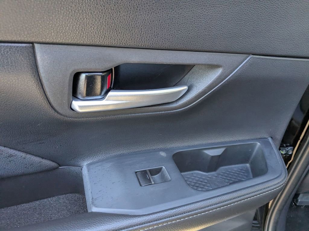 Used 2025 Toyota Grand Highlander XLE image 28