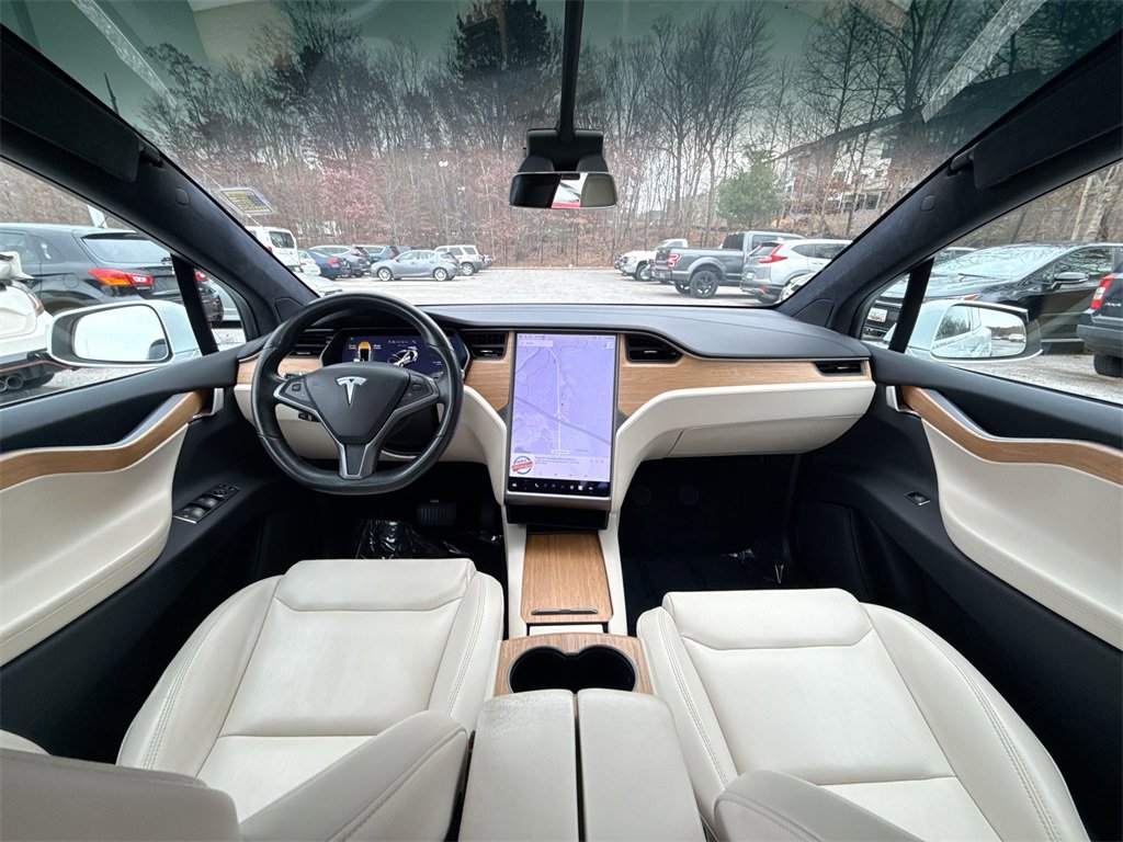Used 2020 Tesla Model X Long Range image 23