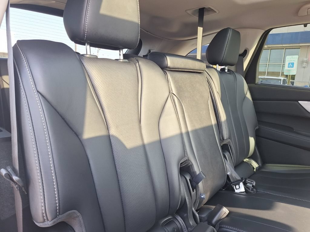 Certified 2024 Acura MDX FWD w/ Technology Package image 30
