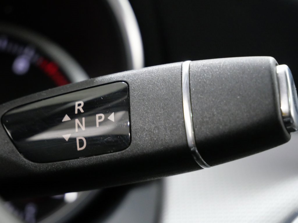 Used 2019 Mercedes-Benz GLA 250 4MATIC image 25