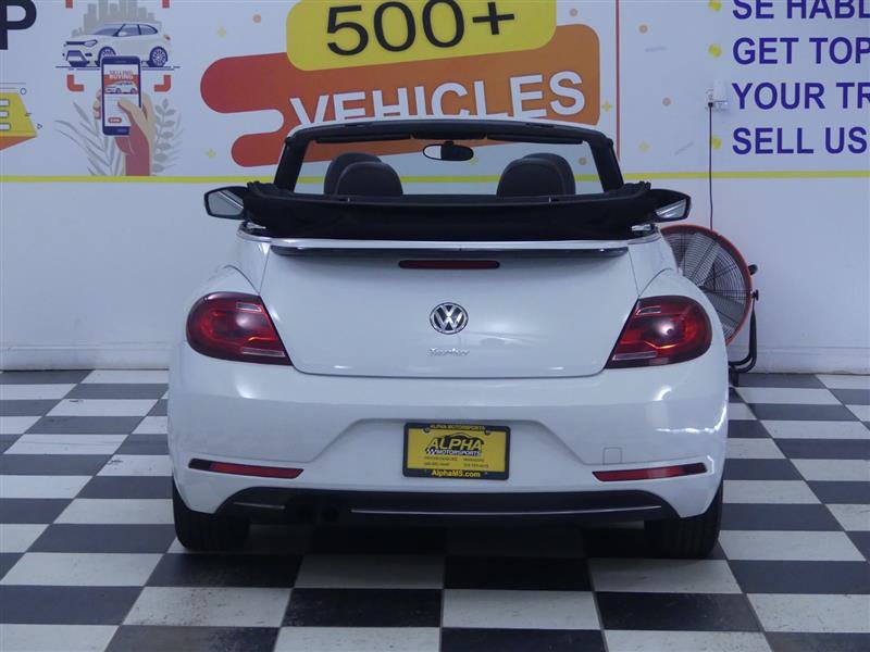 Used 2018 Volkswagen Beetle 2.0T FWD image 5