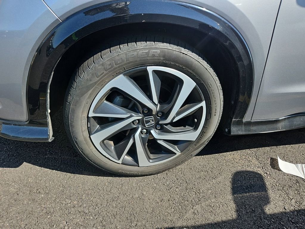 Used 2019 Honda HR-V Sport image 4