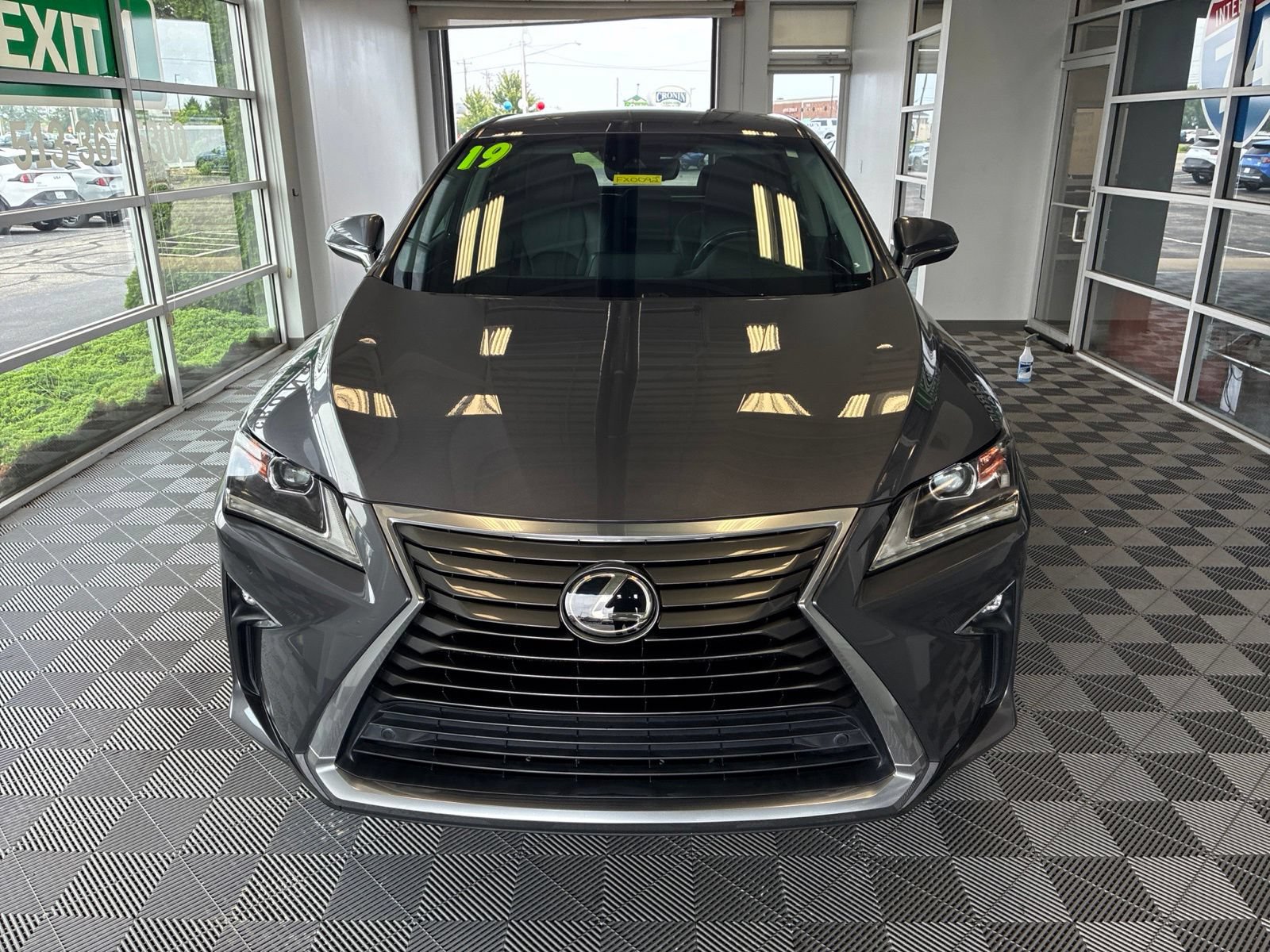 Used 2019 Lexus RX 350 FWD w/ Accessory Package image 2