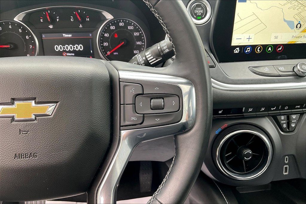 Used 2023 Chevrolet Blazer LT w/ Sound & Technology Package FWD image 13