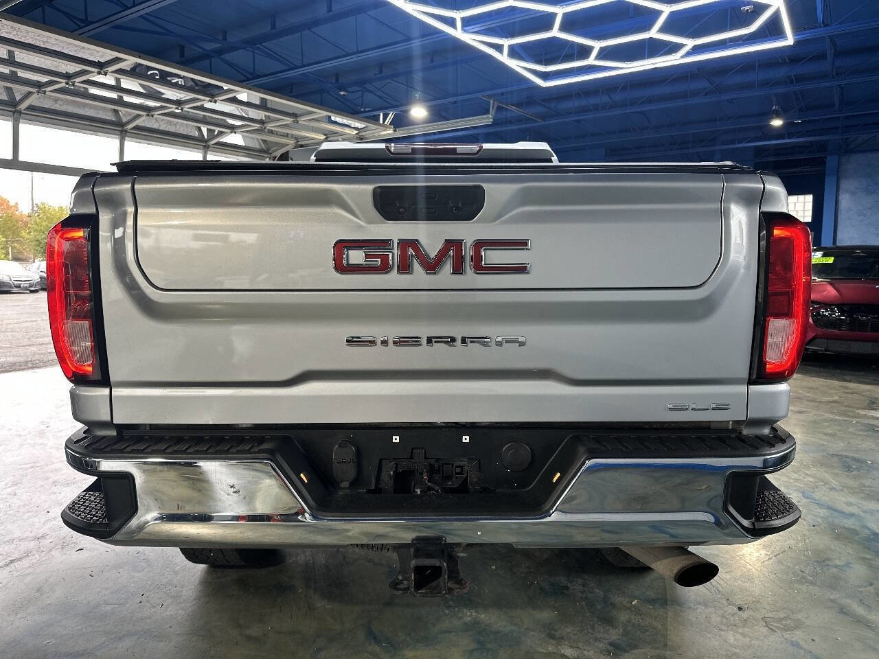 Used 2021 GMC Sierra 2500 SLE w/ SLE Value Package; image 12