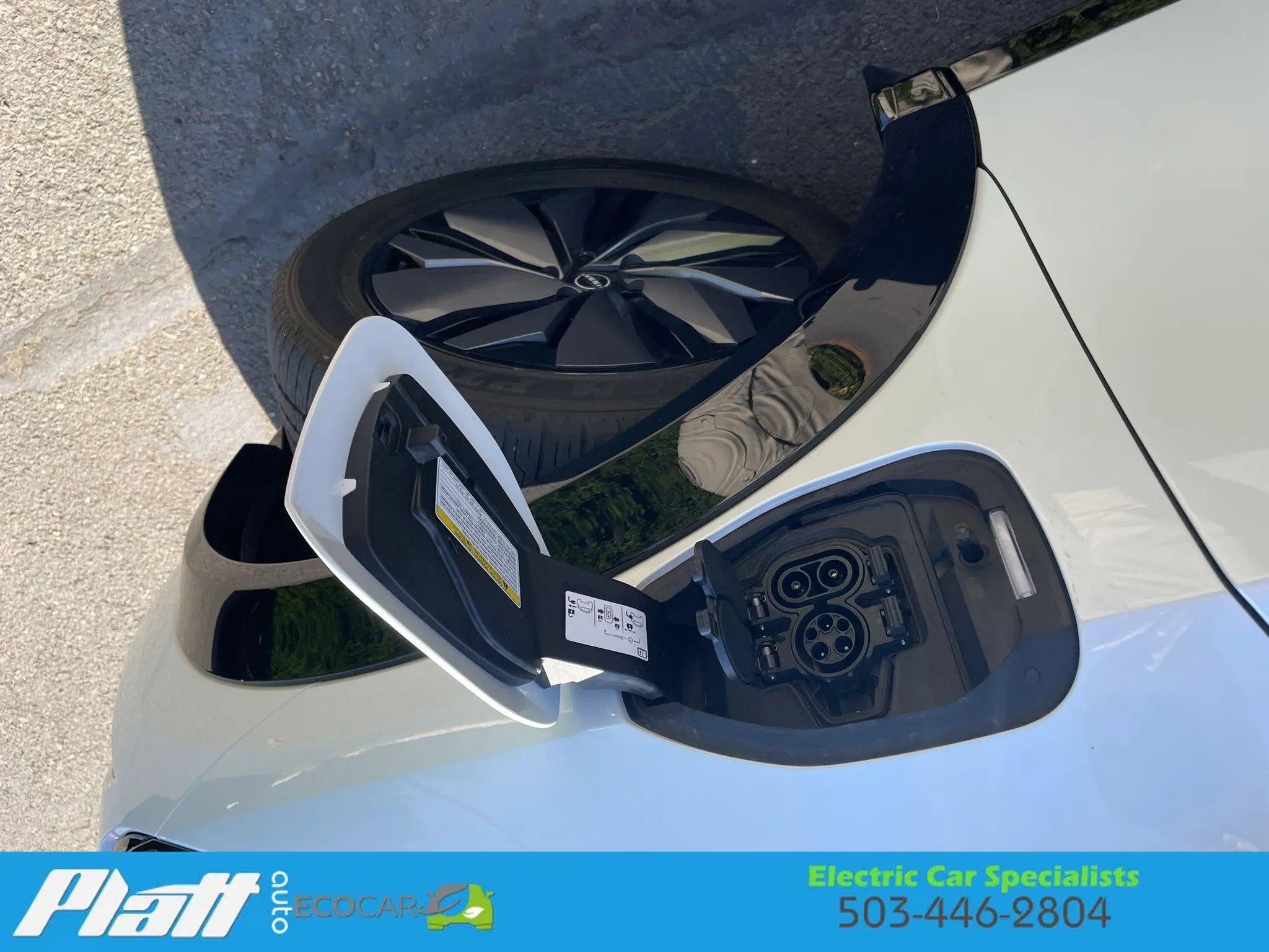 Used 2024 Nissan Ariya AWD image 52
