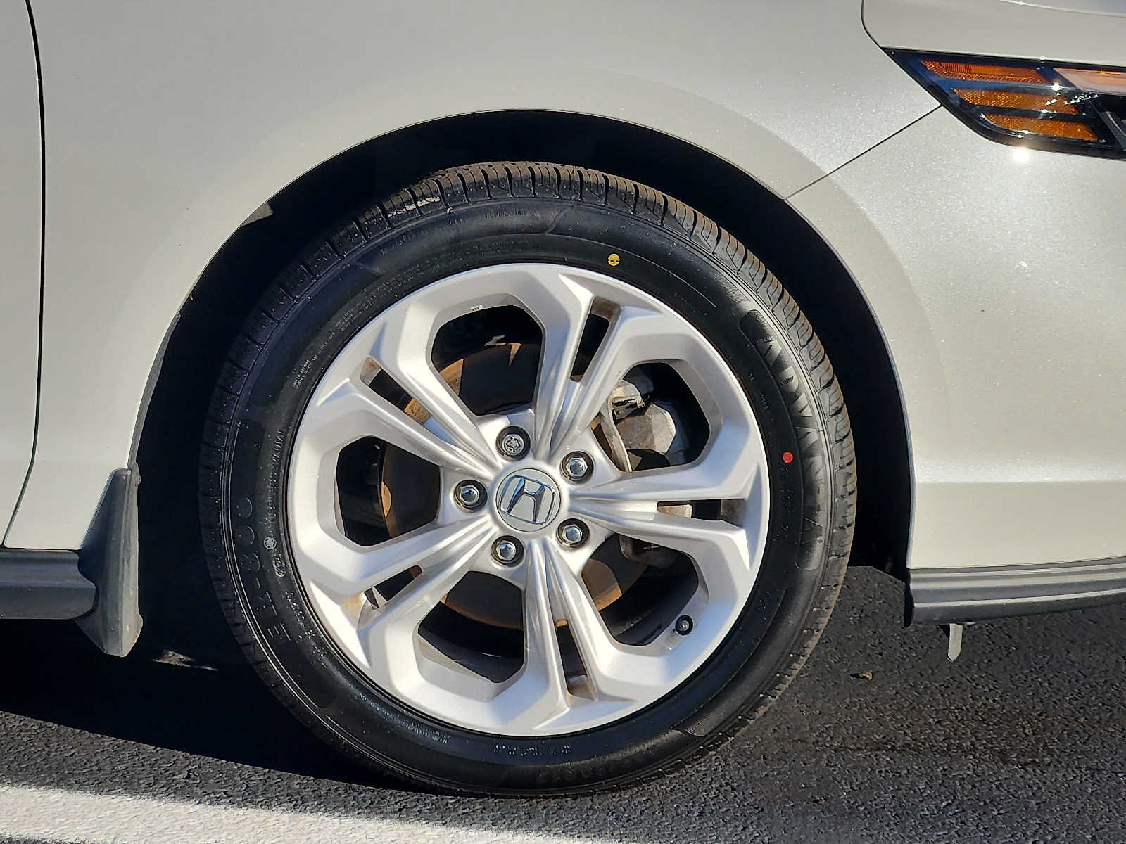 Certified 2024 Honda Accord LX image 7