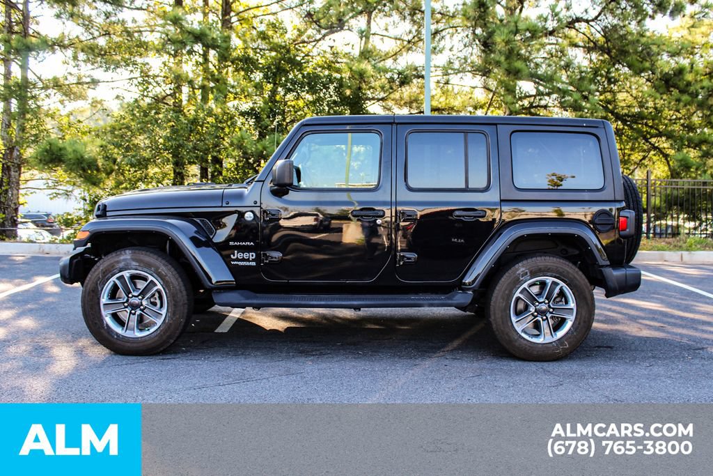 Used 2022 Jeep Wrangler Unlimited Sahara AWD/4WD image 6