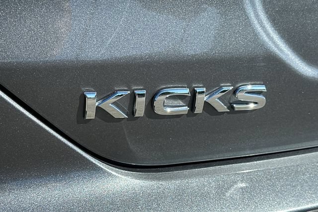 Certified 2025 Nissan Kicks Play S FWD image 33
