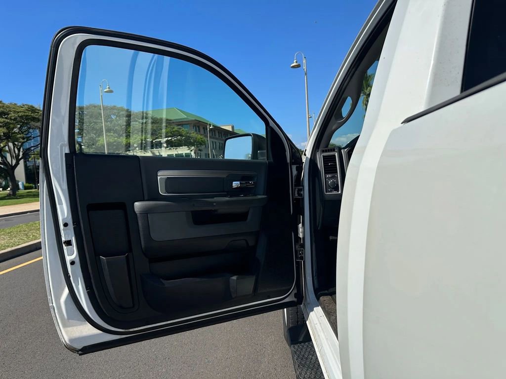 Used 2016 RAM 2500 Tradesman w/ Power Accessory Group image 11