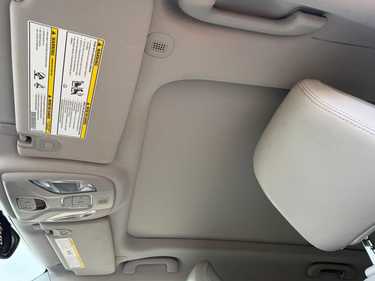 Used 2022 Jeep Compass Latitude w/ Sun and Sound Group FWD image 30