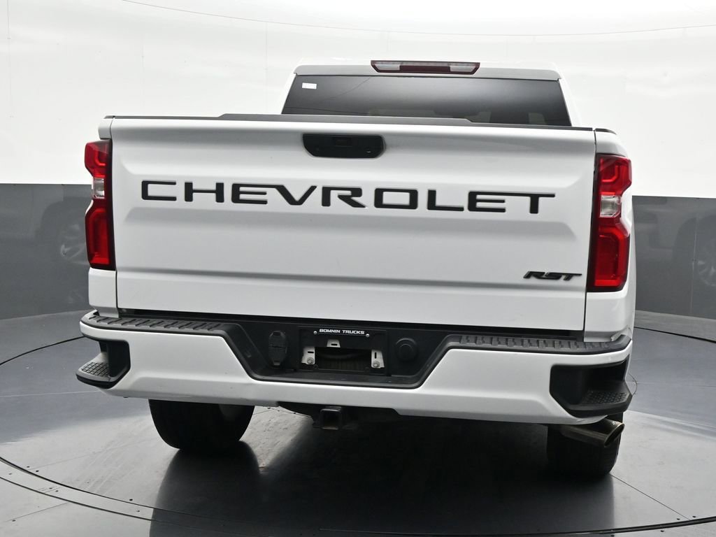 Used 2020 Chevrolet Silverado 1500 Custom w/ Custom Value Package RWD image 4