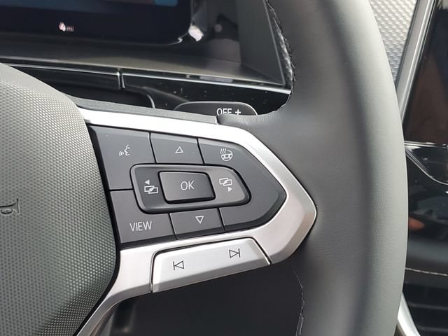 New 2026 Volkswagen Atlas Cross Sport SEL R-Line AWD/4WD image 22