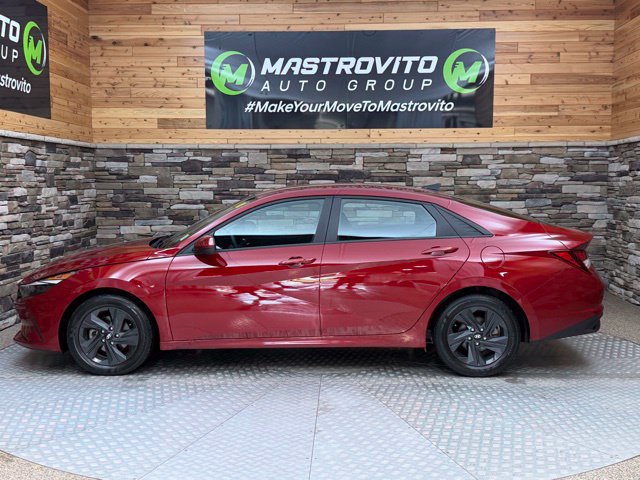 Certified 2023 Hyundai Elantra SEL w/ Cargo Package FWD image 6