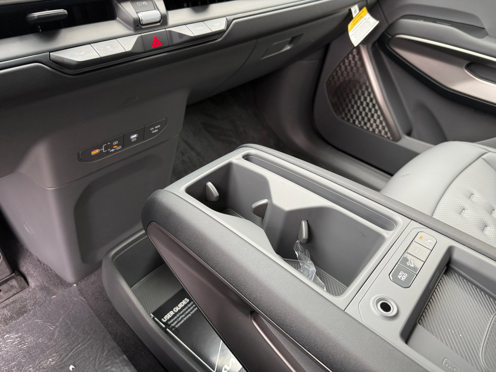 New 2026 Kia EV9 Wind image 13