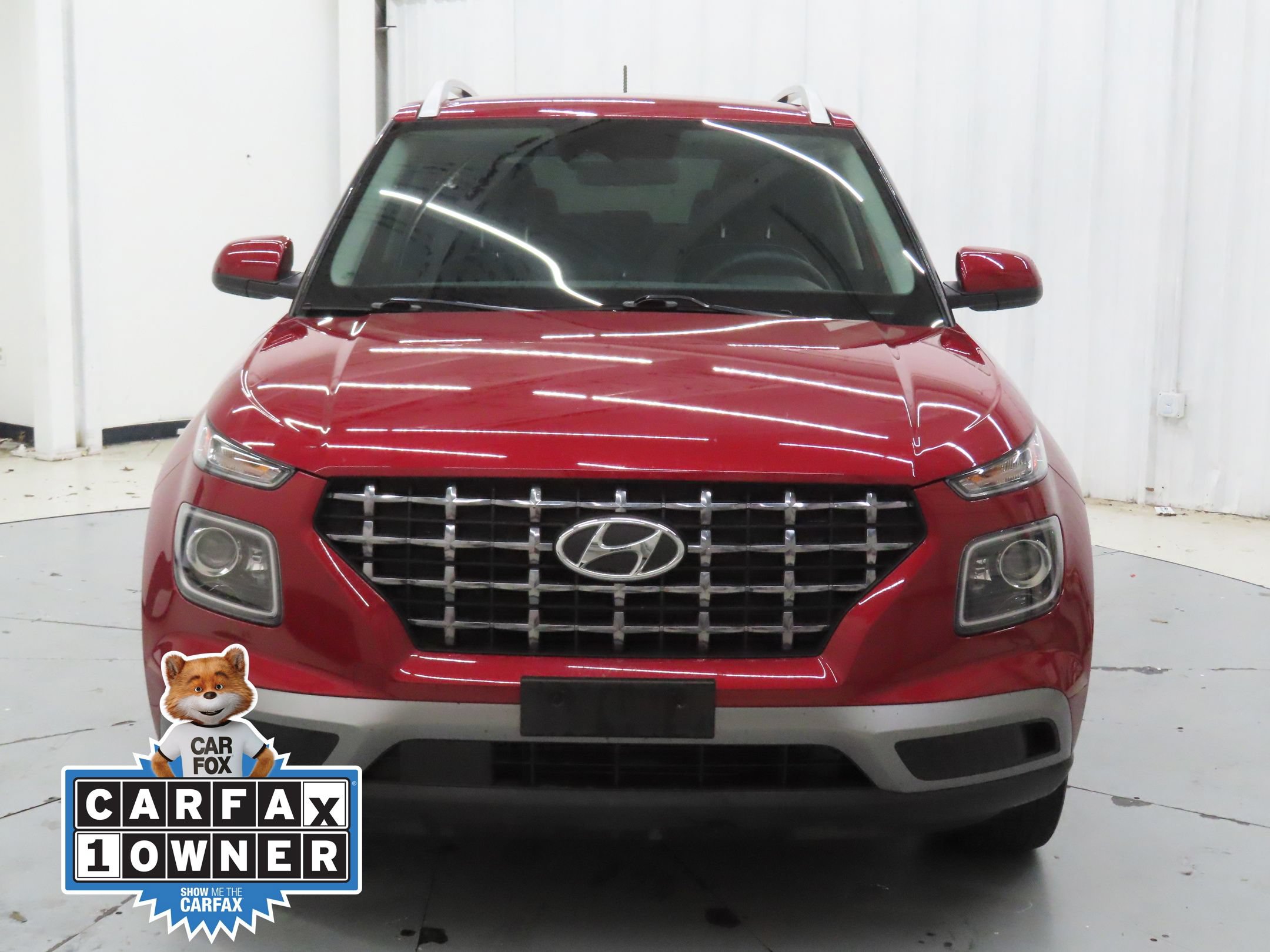 Used 2023 Hyundai Venue Limited w/ Cargo Package FWD image 9