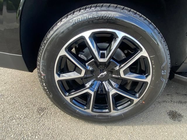 New 2026 Chevrolet Tahoe RST w/ RST Capability Package AWD/4WD image 9