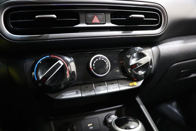 Used 2023 Hyundai Kona SE w/ Cargo Package AWD/4WD image 26