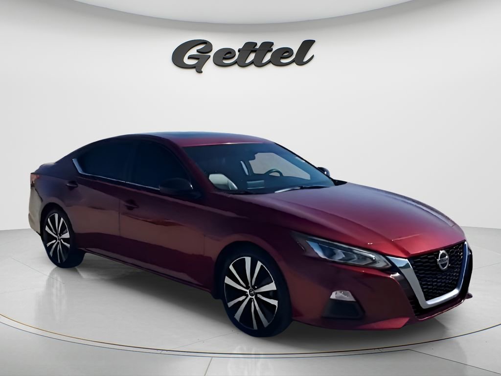 Used 2019 Nissan Altima 2.0 SR video 2