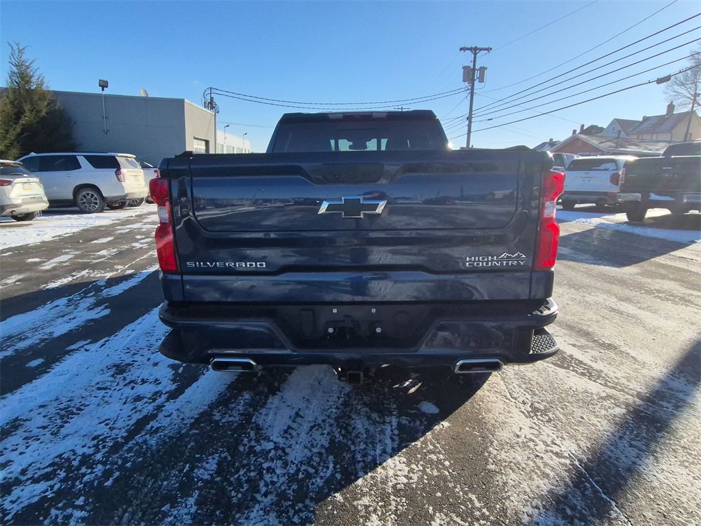 Used 2022 Chevrolet Silverado 1500 High Country image 14