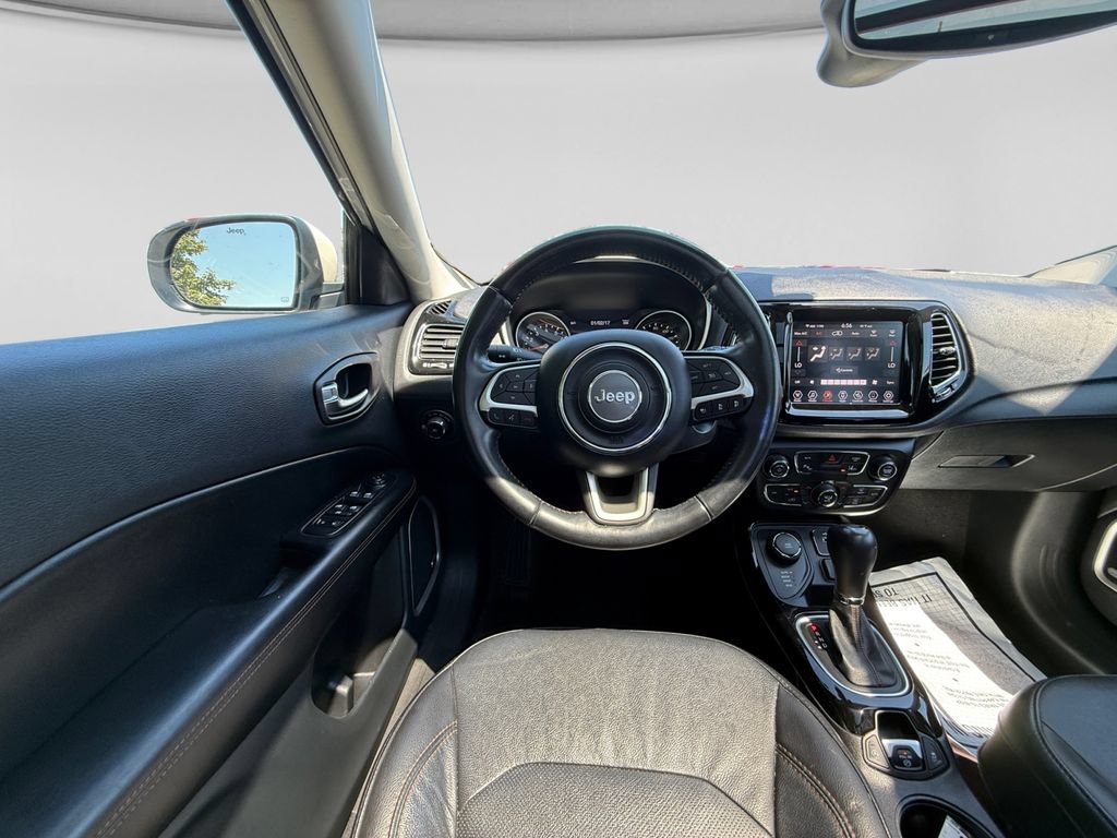 Used 2021 Jeep Compass Limited w/ Sun and Sound Group AWD/4WD image 15