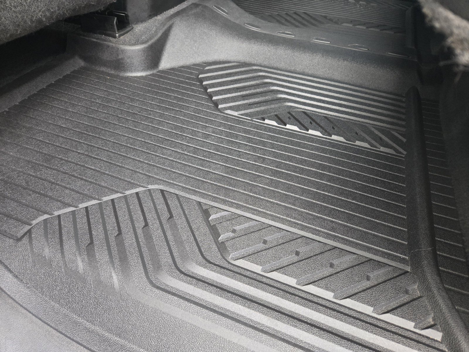 Used 2021 Chevrolet Silverado 1500 High Country w/ Z71 Off-Road Package image 16