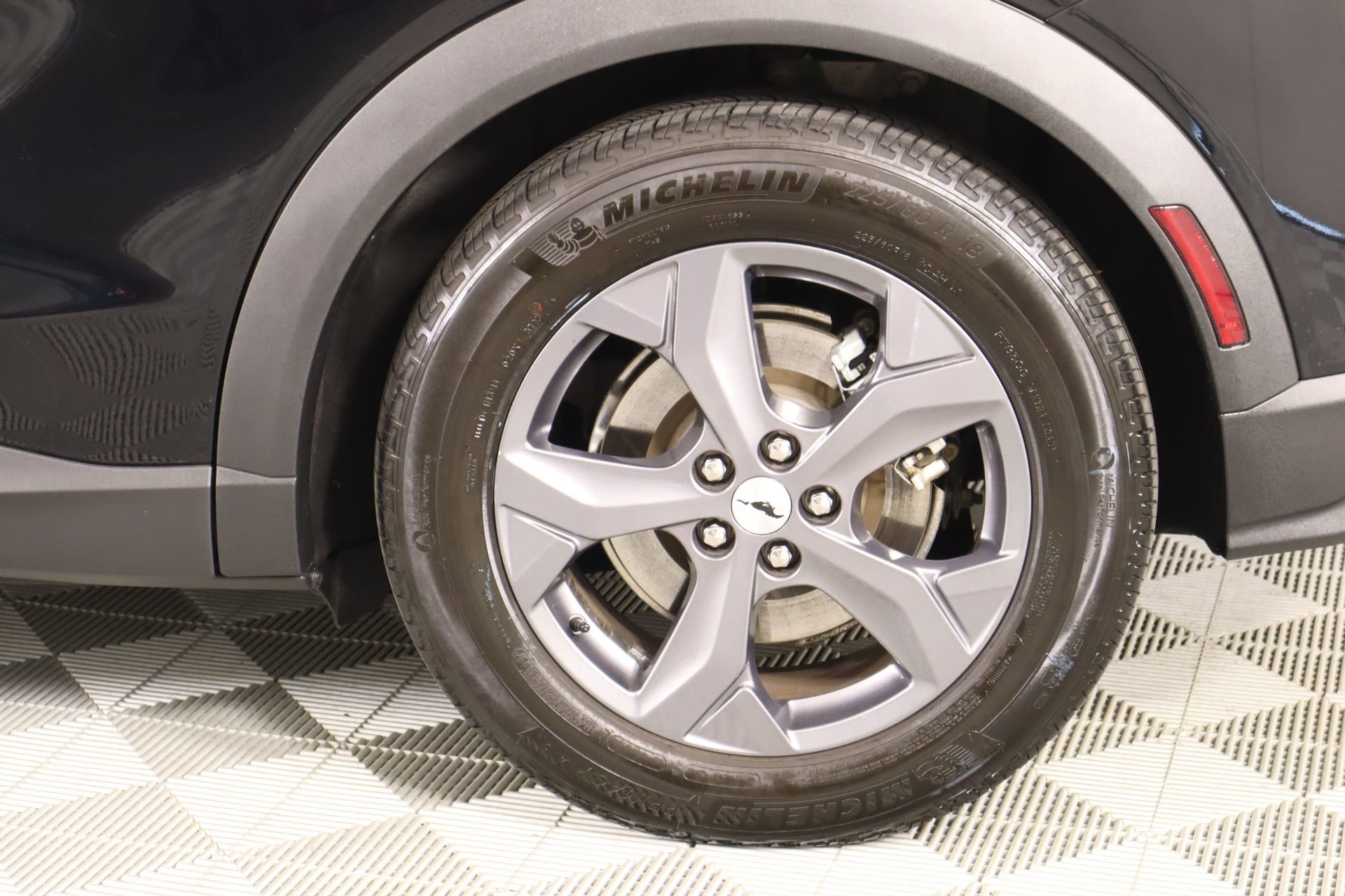 Used 2023 Ford Mustang Mach-E Select image 18