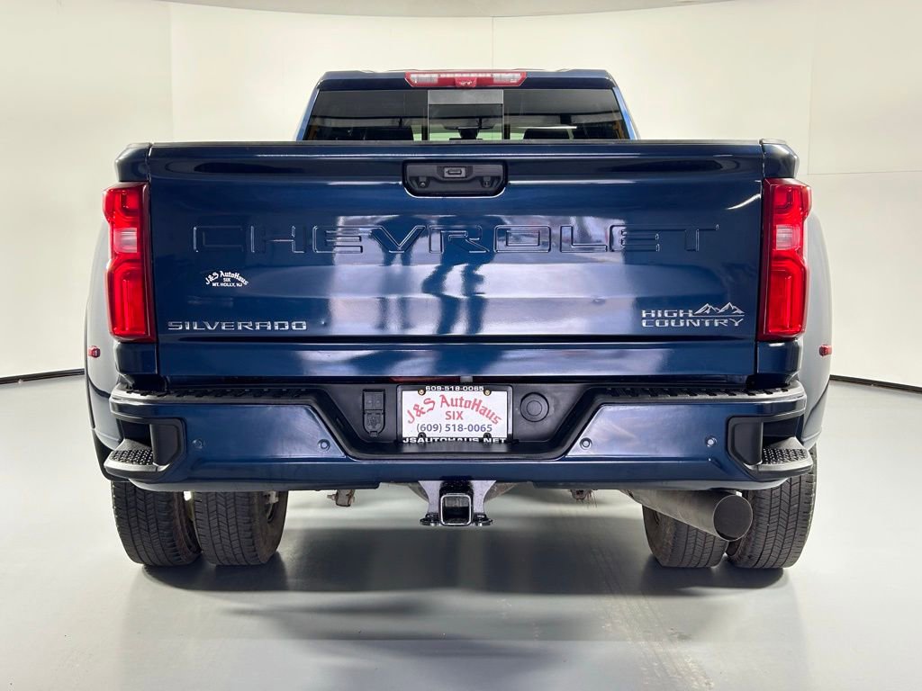Used 2023 Chevrolet Silverado 3500 High Country image 6