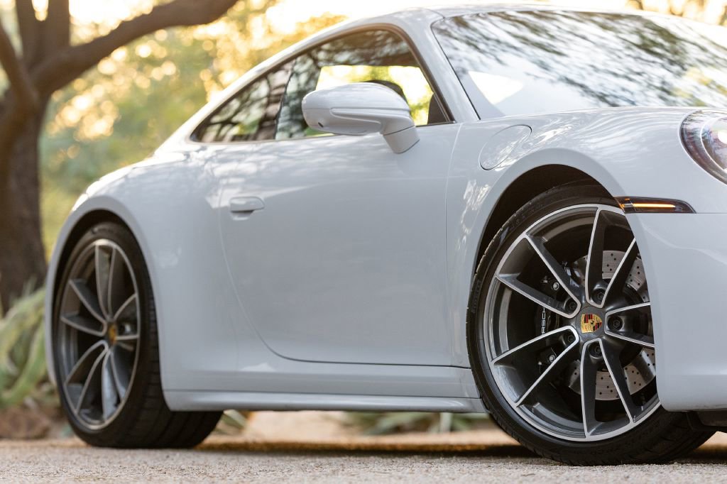 Used 2024 Porsche 911 Carrera 4S w/ Sport Package image 4